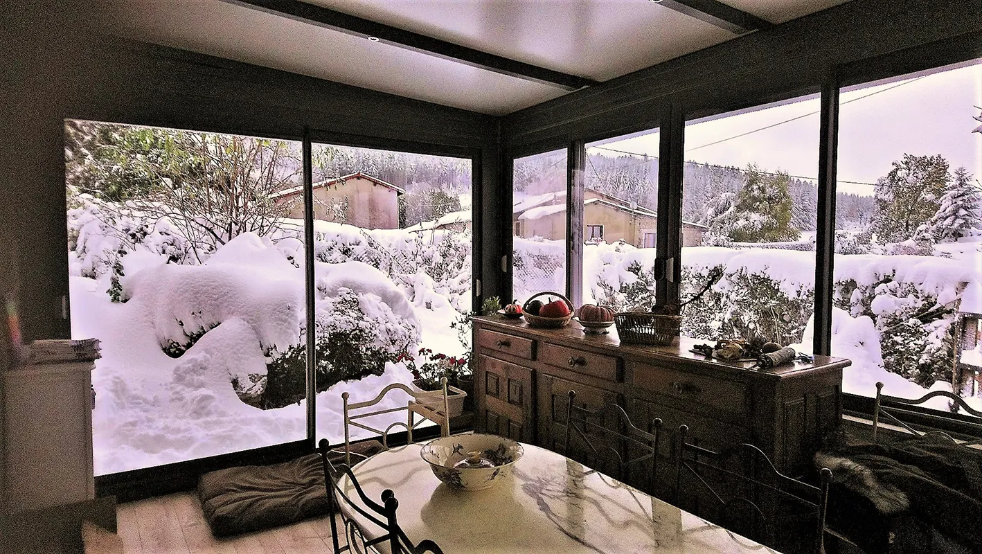 Véranda Icône 6×3.5 aluminium isolante à Arconsat – Puy-de-Dôme